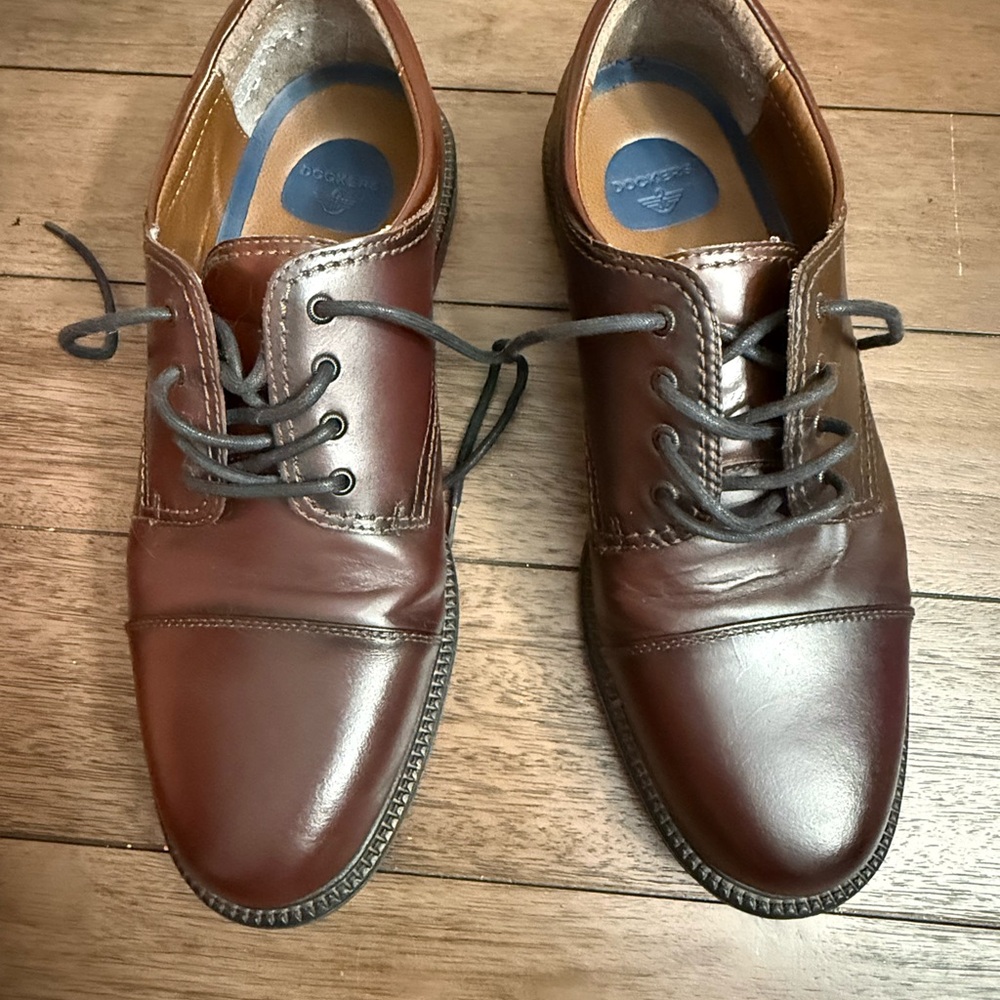 Elegant Brown Leather Men's Oxfords